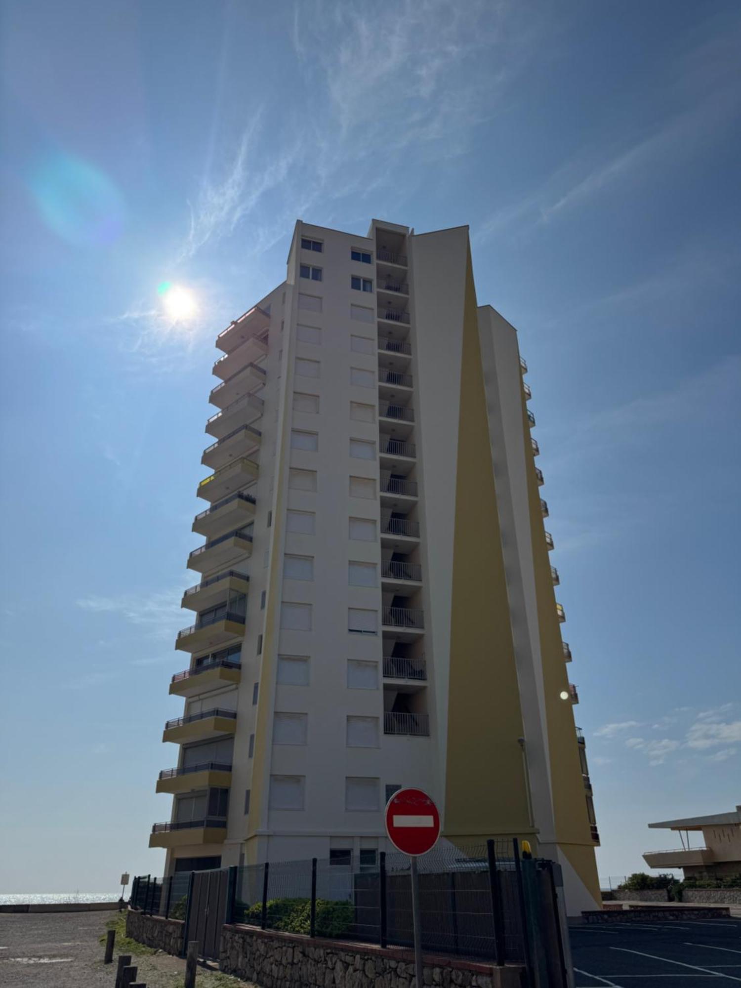 Sur Le Sable, Face A La Mer La Petite Tour 瓦尔拉普拉日 外观 照片